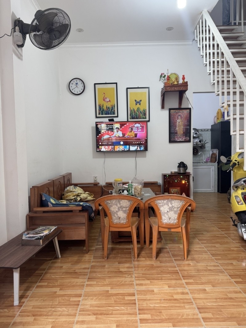 ♪ Nhà Trưng Nữ Vương gần Lê Đình Thám 30m2 2 tầng 2PN 2WC 2.35 tỷ