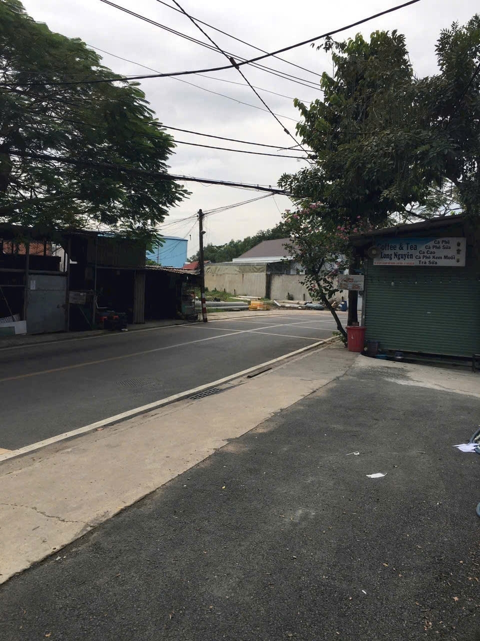 NHÀ XƯỞNG (13.5x40) MẶT TIỀN ĐƯỜNG CONTER DƯƠNG CÔNG KHI – HÓC MÔN