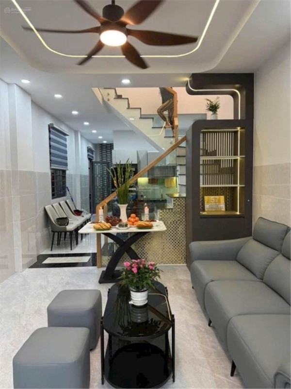 Nhỉnh 6tỷ - Nhà 2tầng MT đường số - chợ Tân Quy - Tân Hưng - tặng full nội thất . Sổ chuẩn