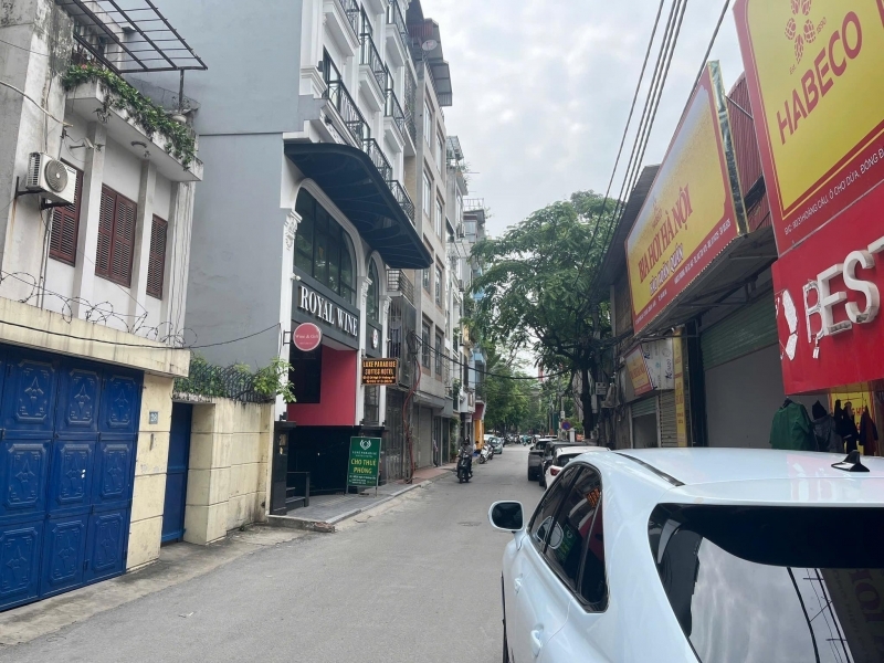 Phân lô Cầu Giấy gara ô tô ngõ thông kinh doanh 75m 25 Tỷ