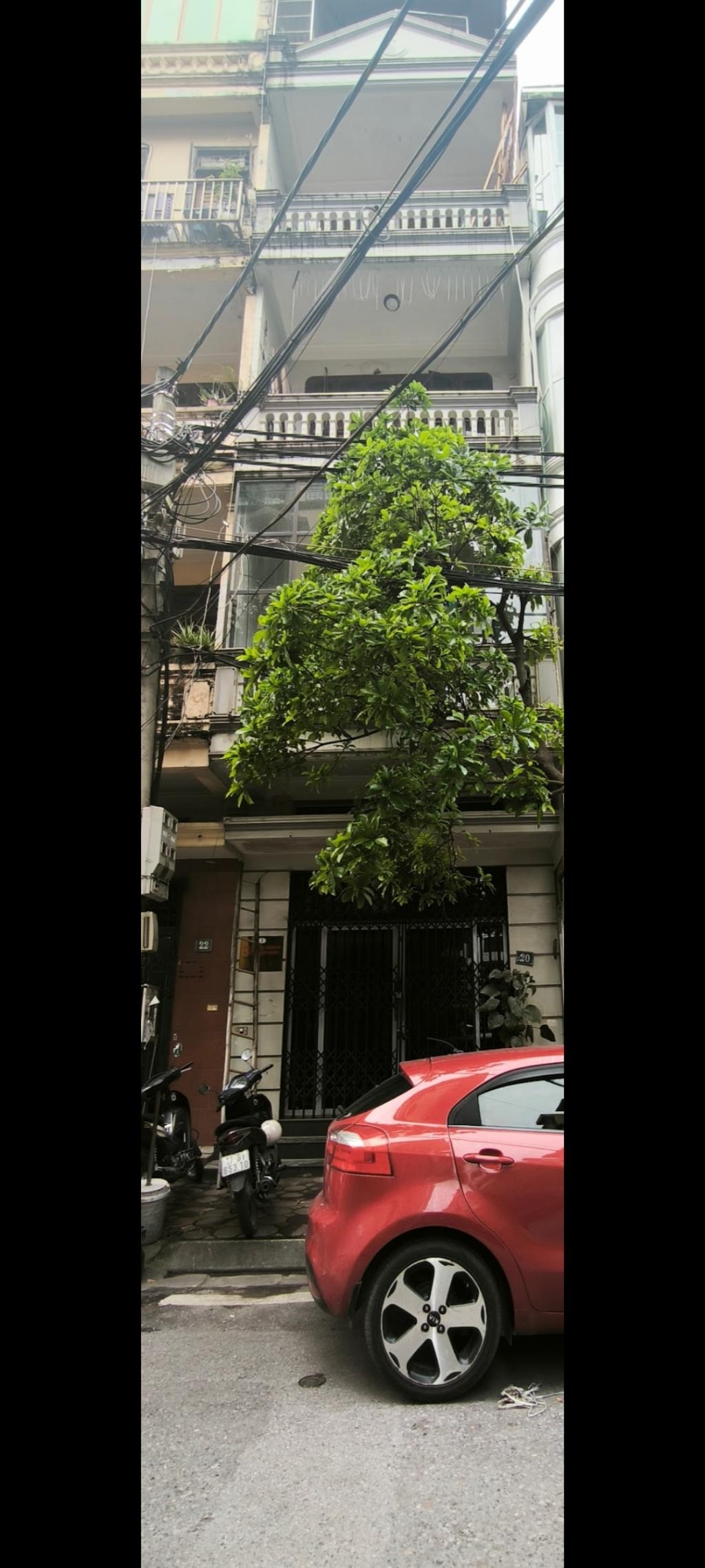 PHÂN LÔ VIP Ô TÔ TRÁNH Ô BÀN CỜ - KINH DOANH - KHU VỰC DÂN TRÍ CAO - NHÀ ĐẸP DÂN XÂY VIA HÈ RỘNG 2M