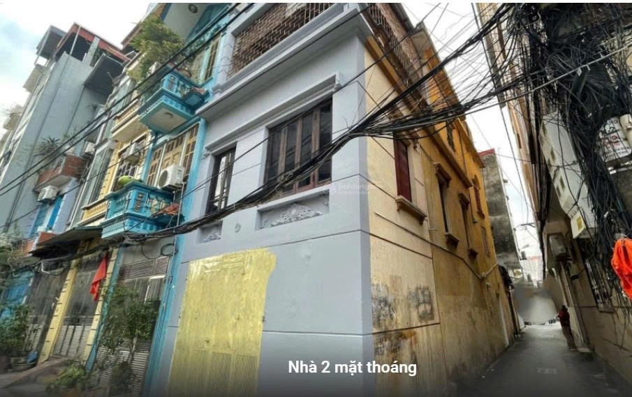 Phố Bà Triệu Hà Đông 50m2 x 3 tầng 5 ngủ 2 vệ sinh giá 10 Triệu/th