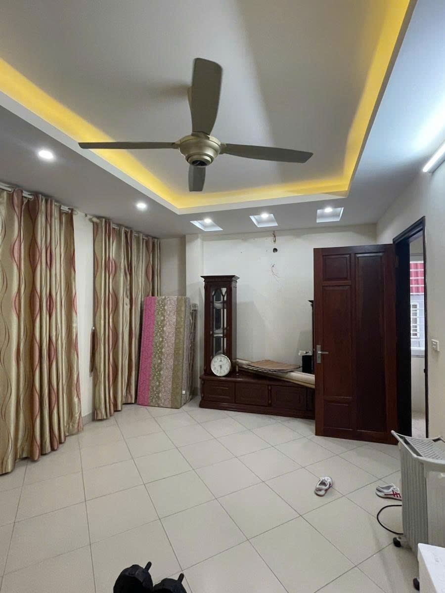 PHƯƠNG MAI Ô TÔ - LÔ GÓC - NHÀ MẶT NGÕ KINH DOANH 47m2 5 tầng mặt tiền 5m Giá 18.9 tỷ