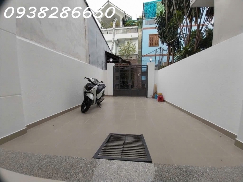 Q12 Tân Thới Nhất 1 - Nhà 3 Tầng DT: 92m2 - SGR - Hoàn Công Đủ - Giá: 6390 Tỷ..