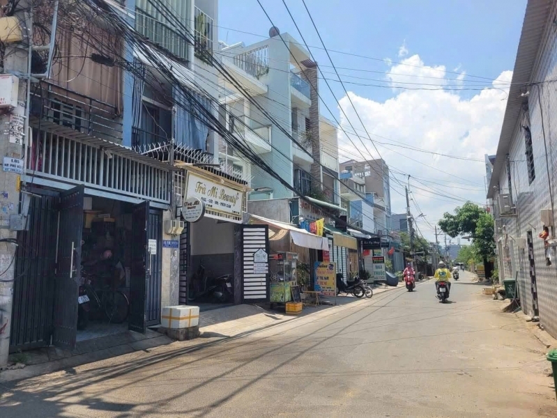 Quận 2-Bán Nhanh Nhà 2 Mặt Tiền Hẻm-An Ninh-4Tầng Hoàn Công-Gần Chợ+Bệnh Viện-61Tỷ