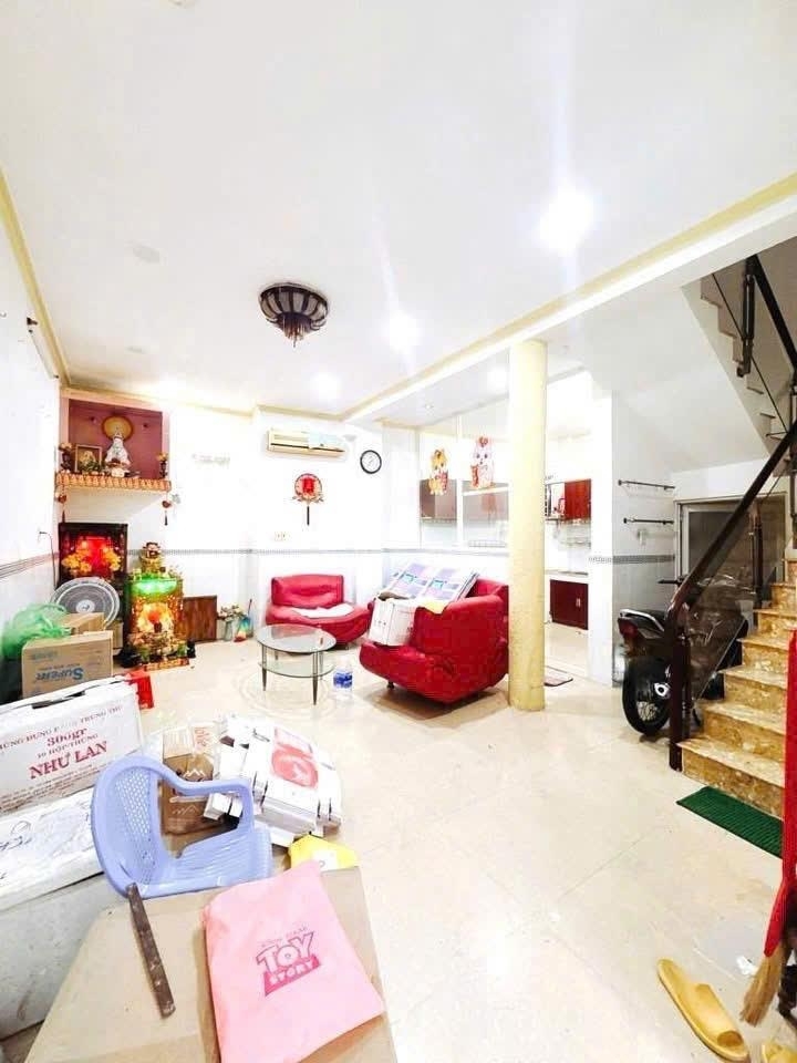 *QUẬN 5 Trung Tâm Sầm Uất - Nguyễn Trãi – Trần Hưng Đạo 10m Ra HXH Ngang Nở hậu 7.5m Xíu 5 Tỷ