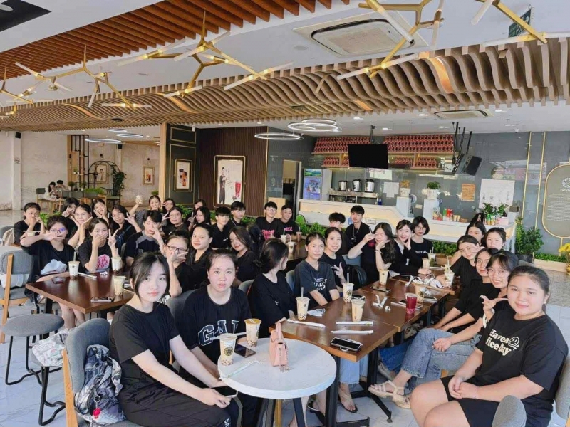 SANG NHƯỢNG QUÁN CAFE Ở ĐÔNG HÀ QUẢNG TRỊ LIÊN HỆ TRỰC TIẾP: 0905347677