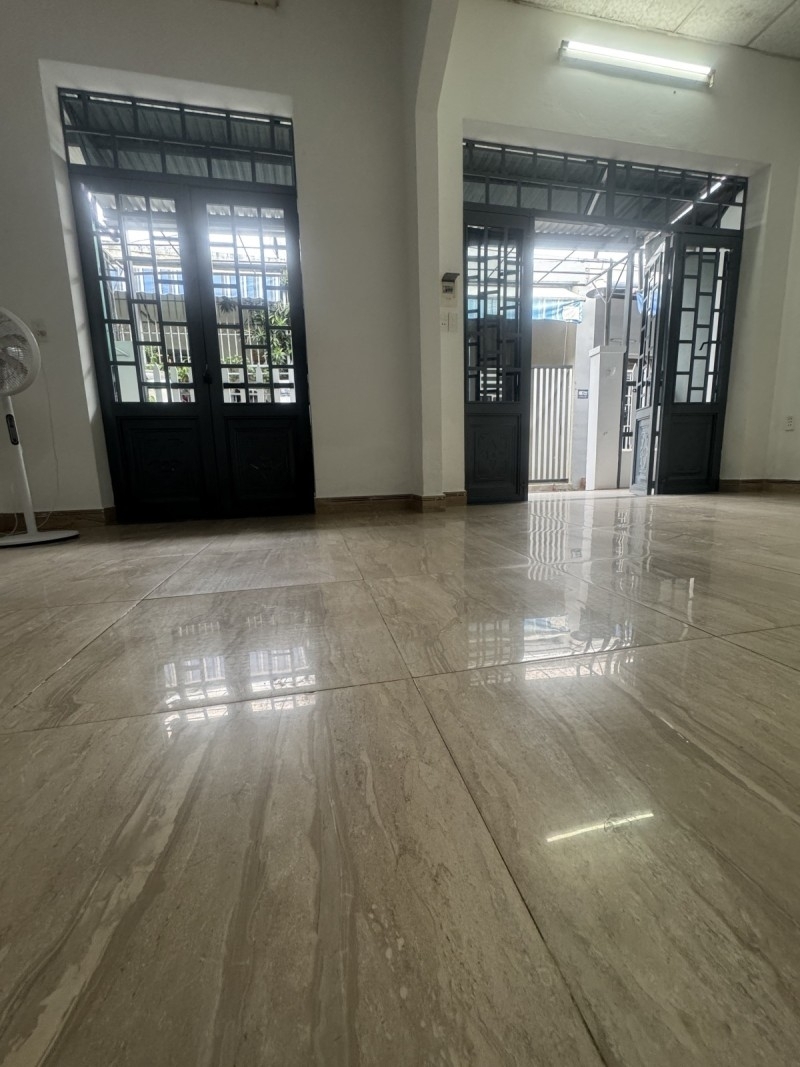 ♣ Sát MT Bình Thái 4 85m2 ngang 7m C4 2Pn sạch đẹp 3.x tỷ