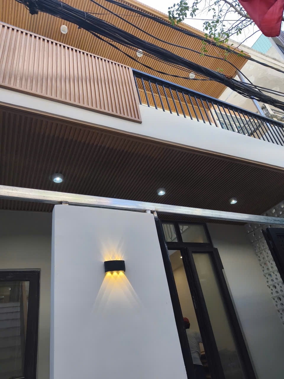 ♣ Sát MT Điện Biên Phủ kiệt Rộng thông đi bộ ra Công Viên 70m2 ngang 5m 2 tầng 3PN thoáng