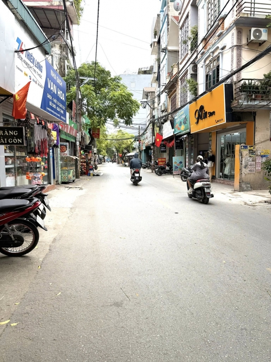 Siêu hiếm bán nhà Doãn Kế Thiện mặt ngõ kinh doanh thang máy chỉ 16 tỷ