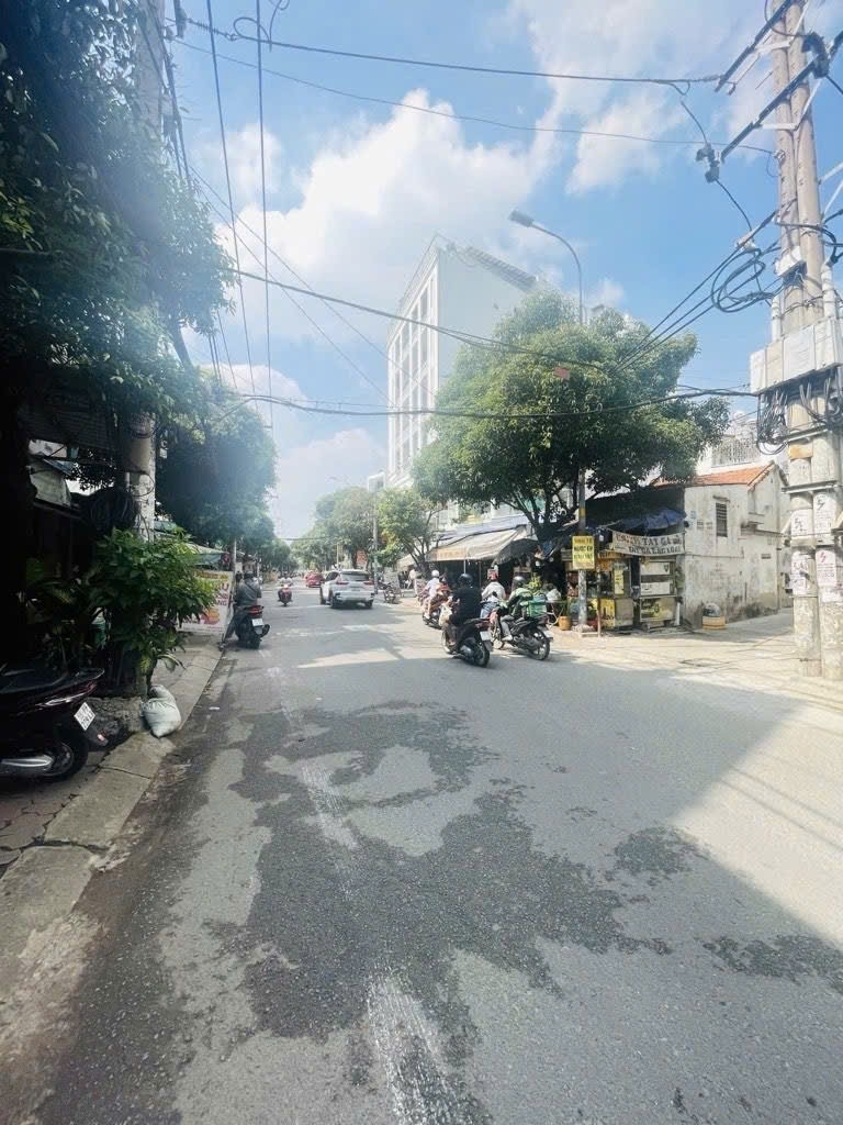 Siêu hiếm - bán trước Tết - Huỳnh Văn Nghệ - Tân Bình nhà đẹp ngang khủng 5m HXH 80m2 chỉ 66 tỷ