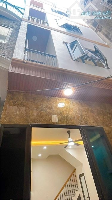 SIÊU PHẨM 5 TẦNG TRƯỜNG CHINH TRUNG TÂM ĐỐNG ĐA 40m 2 MẶT THOÁNG Ô TÔ ĐỖ NGÀY ĐÊM