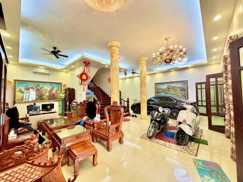 Siêu phẩm bán nhà Trích Sài ô tô vào biệt thự sân vườn 130m chỉ 40 tỷ