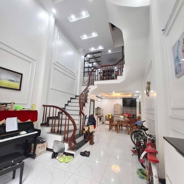 Siêu phẩm đón Tết phố Hoàng Liệt-Gần Vành Đai 3Trường C1 Hoàng Liệt-41m*5tầng-89tỷ (TL)