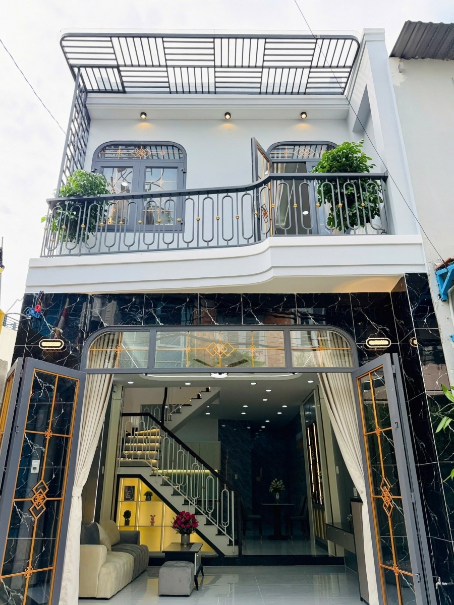 SIÊU PHẨM HXH NGAY TRUNG TÂM QUANG TRUNG P10: -GIÁ 5T57 TL