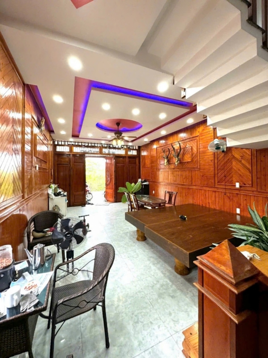 SIÊU PHẨM NHÀ GỖ – 3 TẦNG ĐÚC – PHƯỚC LÝ 2 CẨM LỆ – GIÁ CHỈ 45 TỶ!
