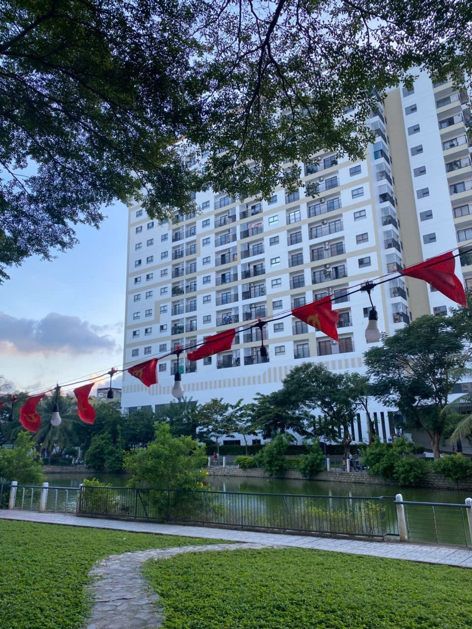 SỞ HỮU CĂN SHOPHOUSE KHU ĐÔ THỊ VĨNH ĐIỀM TRUNG – ĐANG CHO THUÊ ỔN ĐỊNH 15 TRIỆU/THÁNG- Giá chỉ: