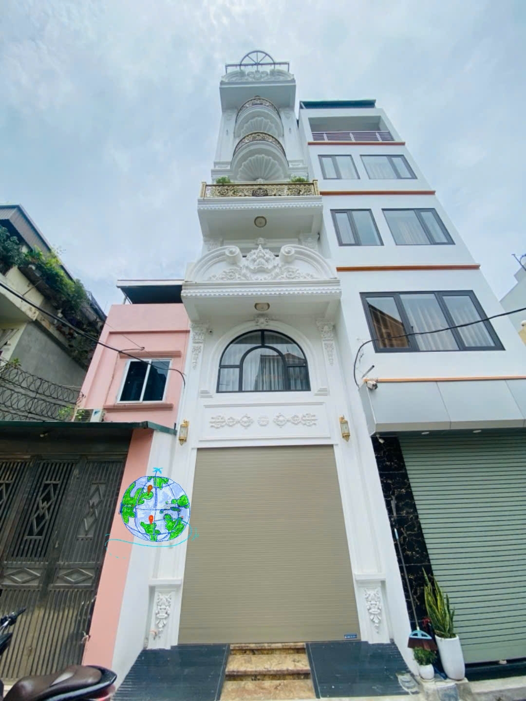 SỞ HỮU NGAY CĂN NHÀ ĐẸP - VỊ TRÍ ĐẮC ĐỊA TẠI Phố Tân Thuỵ - Phường Phúc Đồng- Long Biên