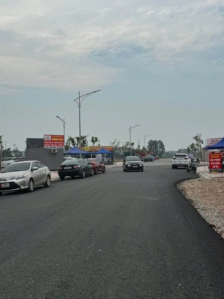 SỞ HỮU NGAY LÔ ĐẤT ĐẤU GIÁ ĐẸP - GIÁ TỐT - Vị Trí Đắc Địa Tại Bắc Lý Hiệp Hoà Bắc Giang