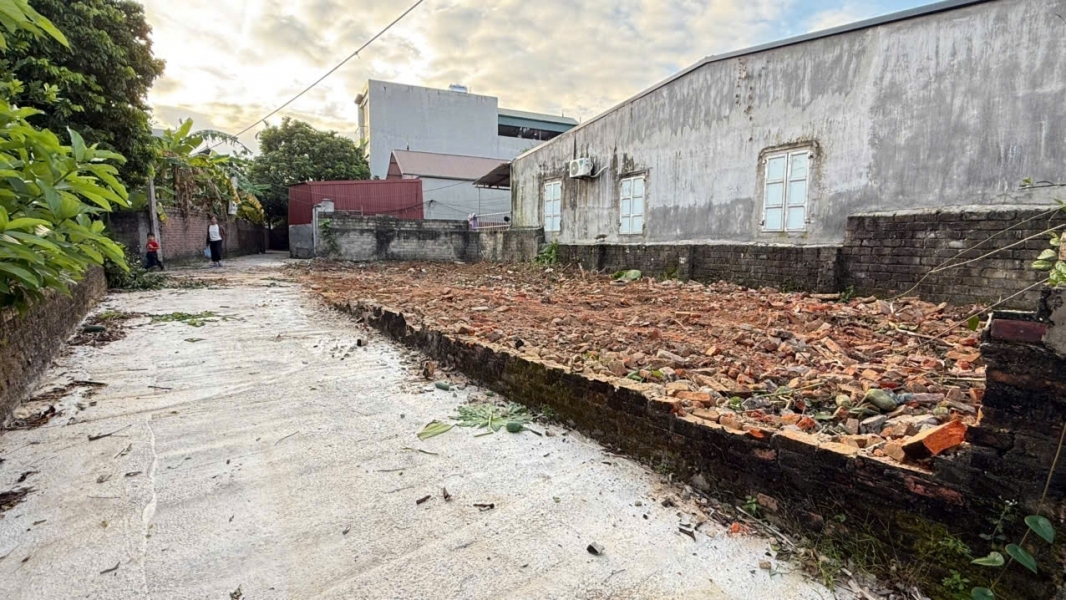 SỞ HỮU NGAY LÔ ĐẤT GÓC ĐẸP - GIÁ TỐT - Vị Trí Đắc Địa Tại Thôn Lý Viên Xã Bắc Lý Huyện Hiệp Hoà Bắc