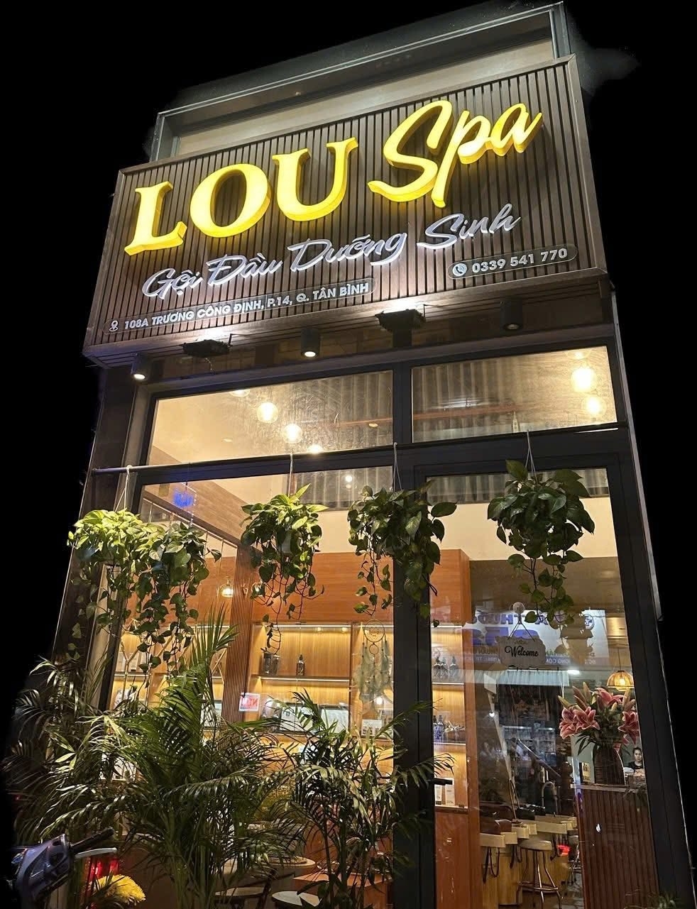 Spa mình dư một phòng cần cho thuê tại Đường Trương Công Định Tân Bình