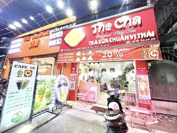 Tân Phú ! NHANH CÓN ! SANG TIỆM TRÀ ĐẸP LẮM CHỈ 59 tr MB VỊ TRÍ ĐẸP ! Sang Rẻ Sát trường học