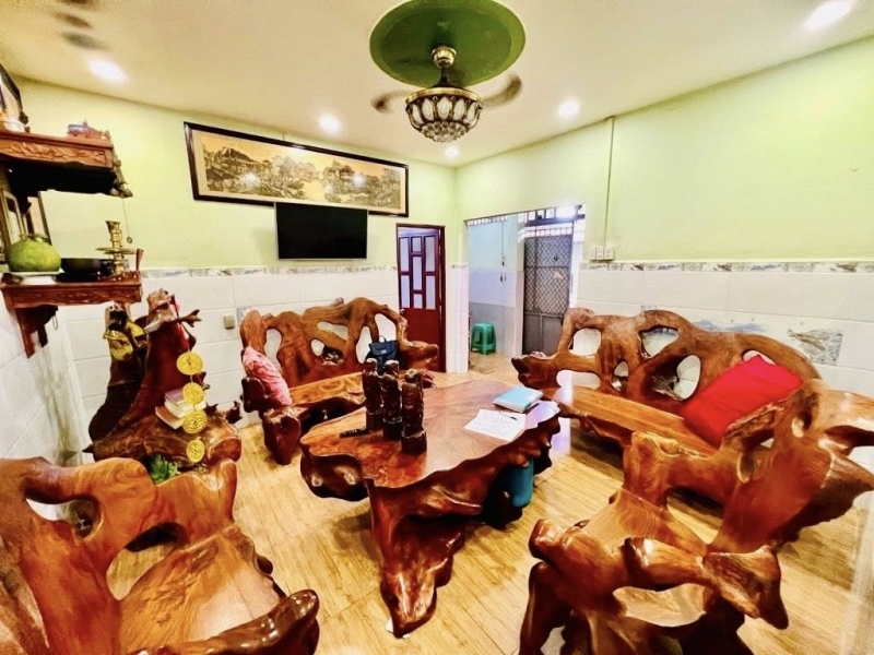 TÂN QUÝ BÁN MẶT TIỀN LÔ GÓC 95M  NGANG BỀ THẾ 17M  2 TẦNG  – SẴN DÒNG TIỀN  NHỈNH 10