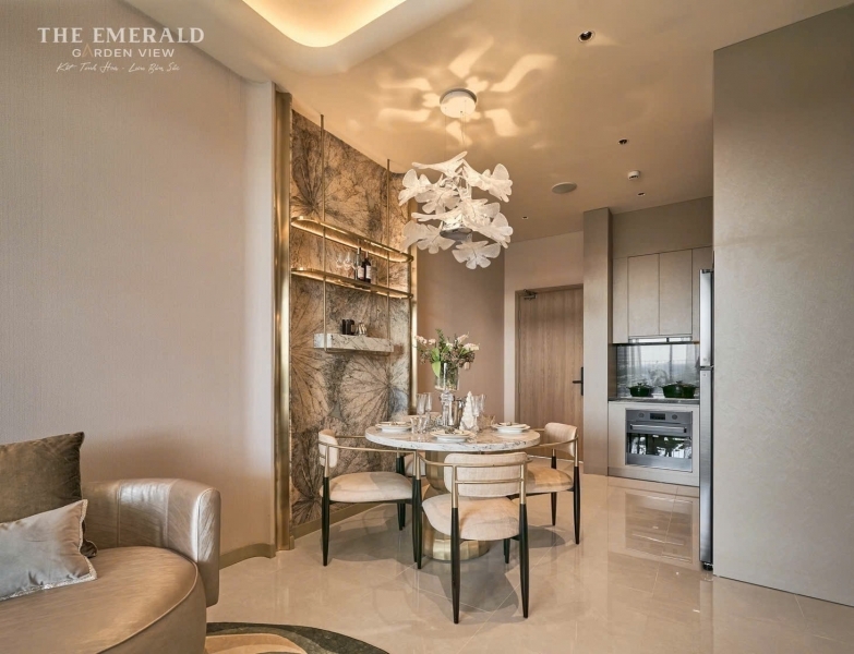 The Emerald Garden View mang đến trải nghiệm sống khác biệt với căn hộ 67m² – view hồ bơi đẹp – giá