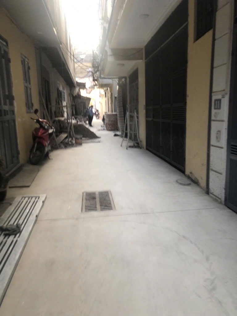 Thuê lâu dài giá rẻ phòng đào tạo Giáp Bát 300m tầng 34 mặt tiền 30m 24 tr/th Hoàng Mai.