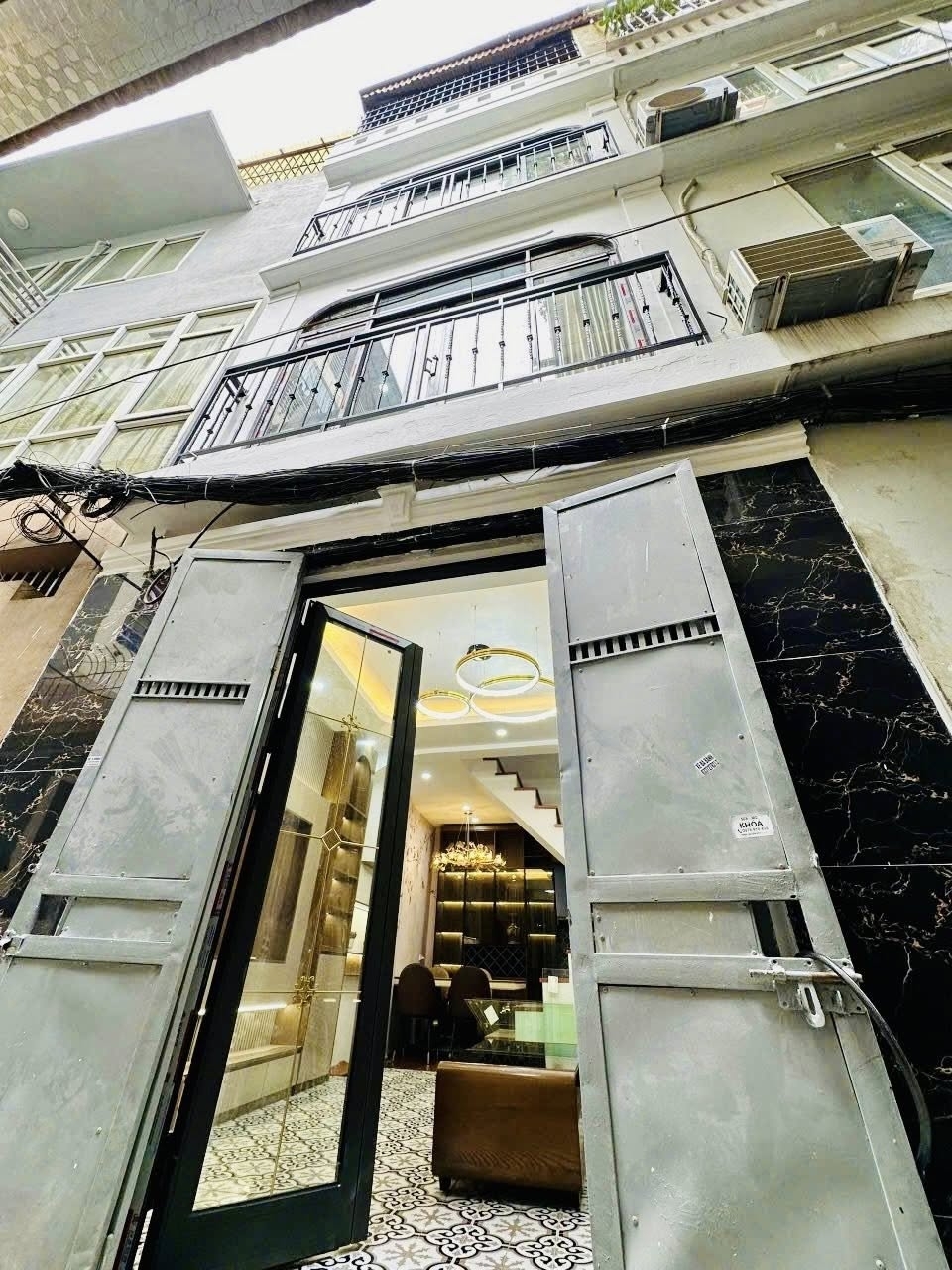 THỤY KHUÊ KINH DOANH TỐT NGÕ THOÁNG 35m 4 TẦNG 8,8 tỷ Ô TÔ TRÁNH TÂY HỒ