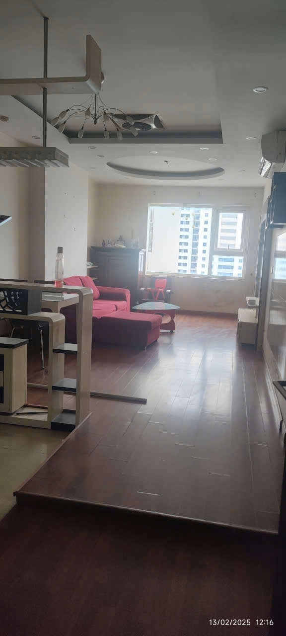 TÌM 1 BẠN NỮ Ở GHÉP – PHÒNG MASTER HỒ GƯƠM PLAZA