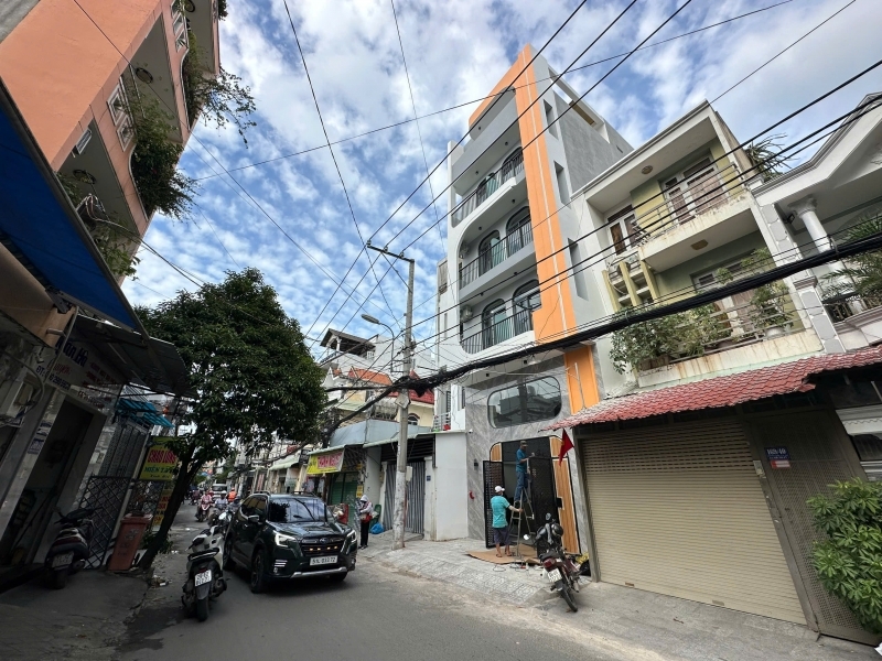 (Tin thật 100%) Bán tòa CHDV 100m2 x 16P tại Nguyễn Tư Giản - HXH 8m thông - DT 135 tỷ ~ 65%/năm