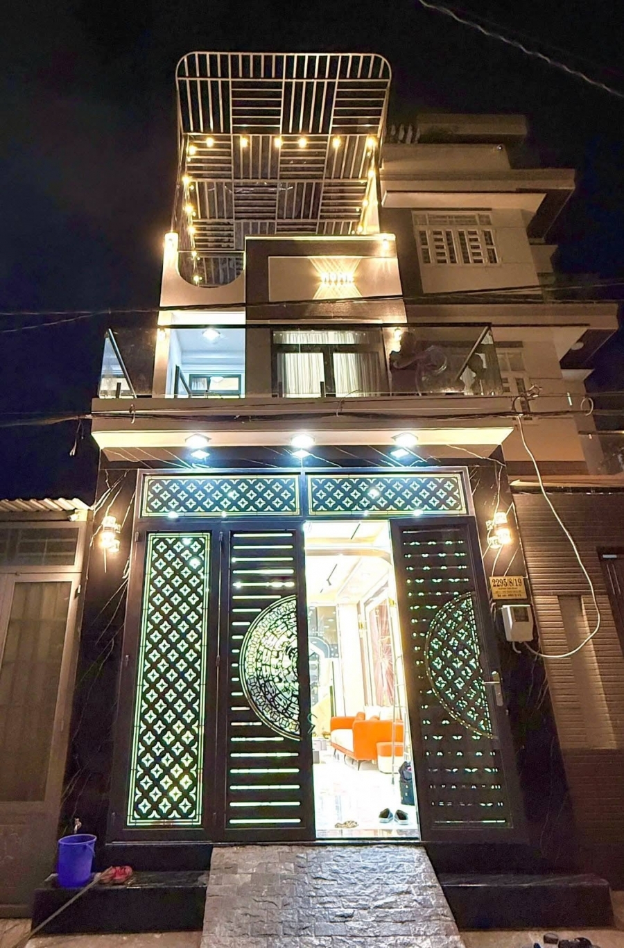 TUYỆT PHẨM NHÀ 3 TẦNG ĐƯỜNG HUỲNH TẤN PHÁT NHÀ BÈ - SỔ HỒNG CHÍNH CHỦ 4PN 8.6 TỶ!