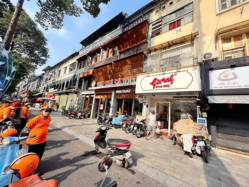 VỊ TRÍ SIÊU VIP - BÁN NHÀ MTKD Đ.TRẦN HƯNG ĐẠO QUẬN 1 - DT 4M*20M VUÔNG ĐẸP - HDT ĐỀU 50TR/TH -