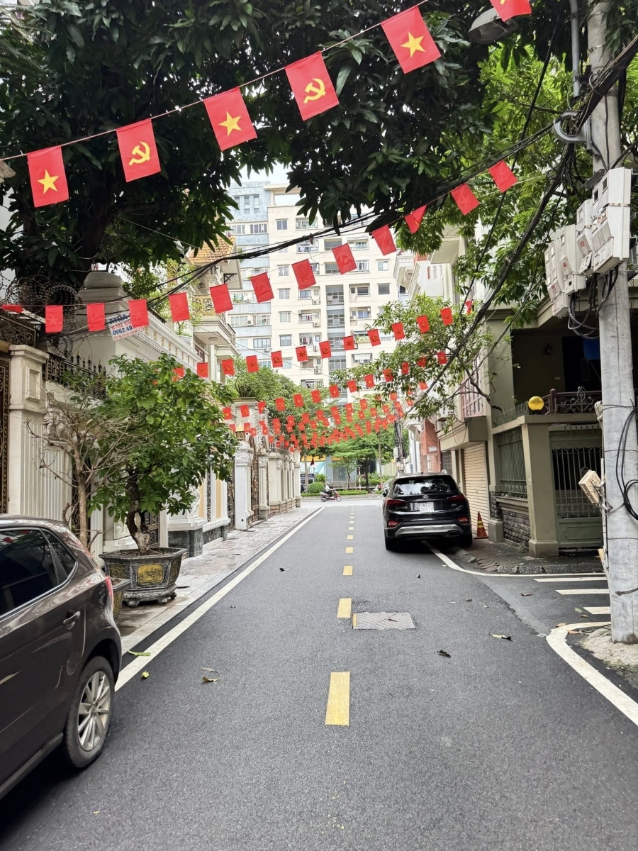 Vị trí vàng bán nhà Nghĩa Đô ô tô tránh ở sướng KD văn phòng 75m mặt tiền 5.5m chỉ 25 tỷ