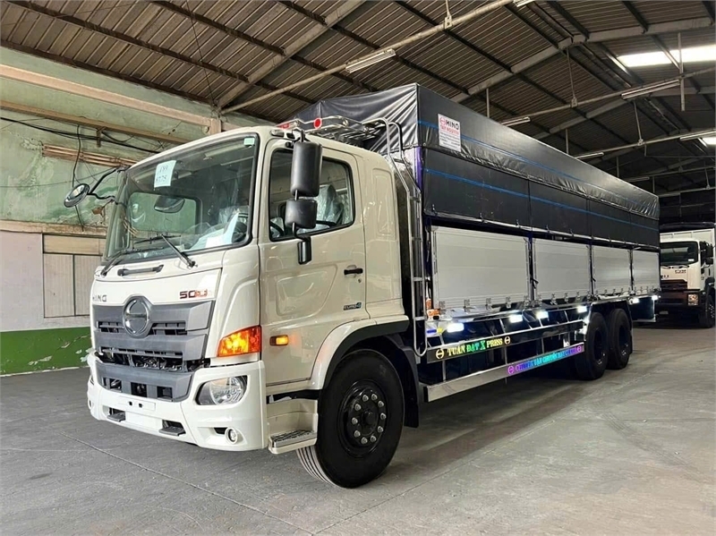 X108 bán xưởng mặt tiền đường QL 51 khung thép tiền chế kinh doanh thuận lợi