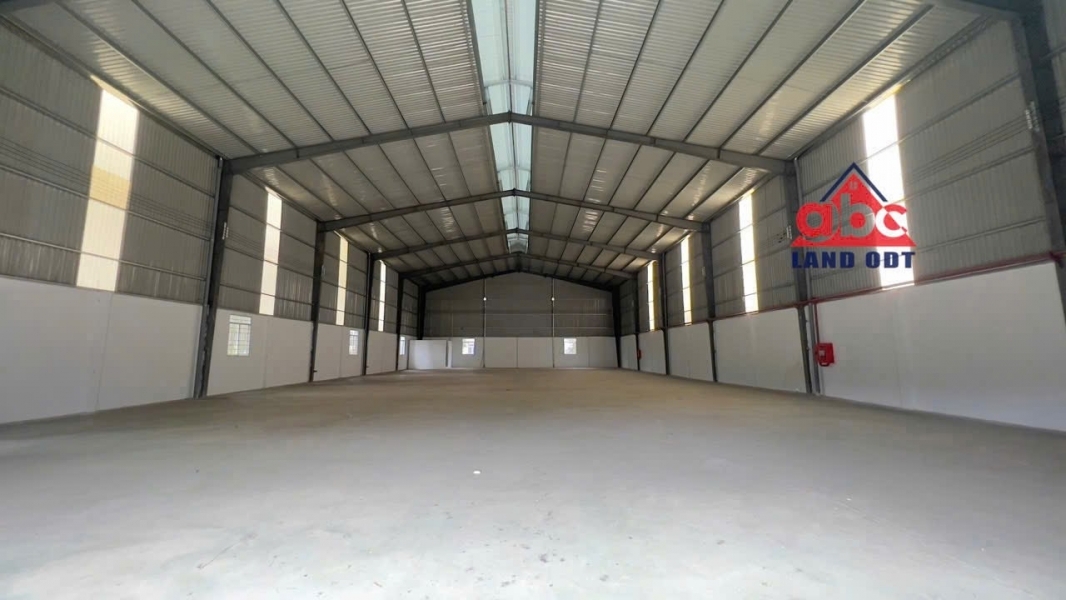 XT657 cho thuê nhà xưởng sản xuất có trang bị PC trạm điện SX riêng trống xưởng