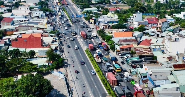 XƯỞNG MẶT TIỀN QL1A – QUẬN 12 – DÒNG TIỀN 50TR/THÁNG – CHỈ 29 TỶ